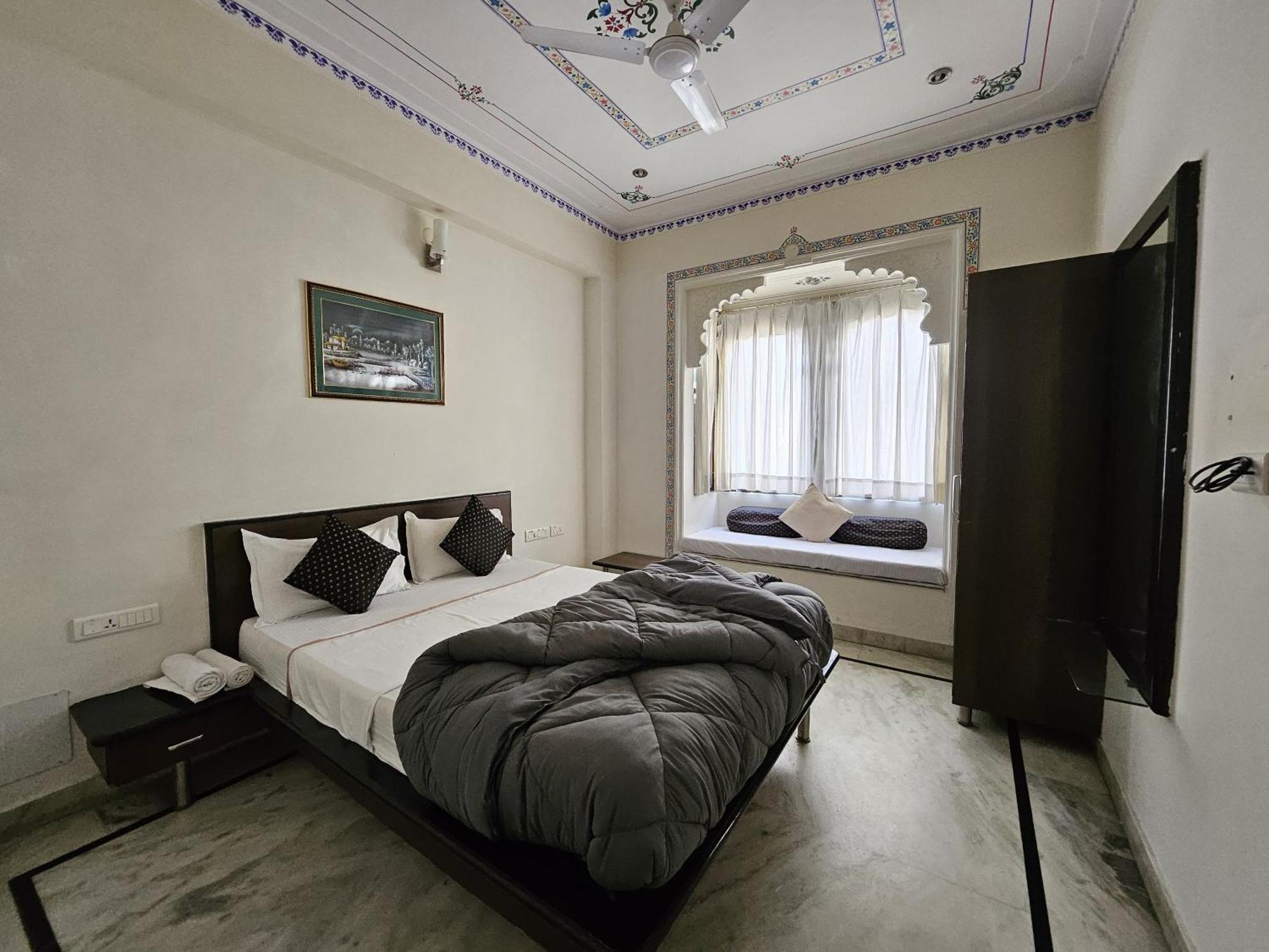 Madpackers Udaipur Hostel Luaran gambar